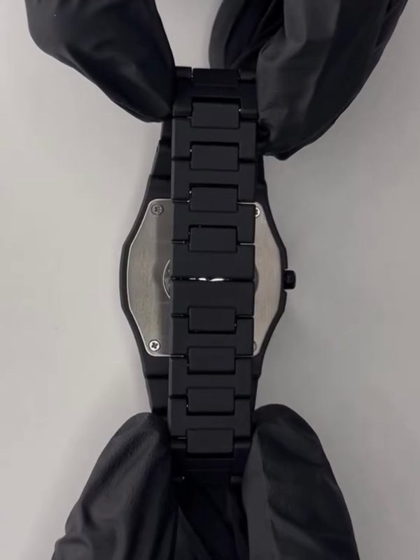 Black Aura Quartz Watch – Lightweight Design, Arabic Dial Black Aura Arabic Watch For Men – Trendy Fiber Plastic Timepiece With Arabic Numerals